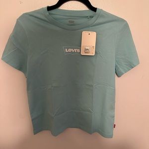 Surf blue Levi’s t-shirt with small Levi’s logo in middle